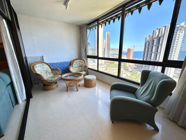 Sale of flat in Piso en Avenida Murtal, Playa de Poniente, Benidorm, Benidorm
thumbnail 2