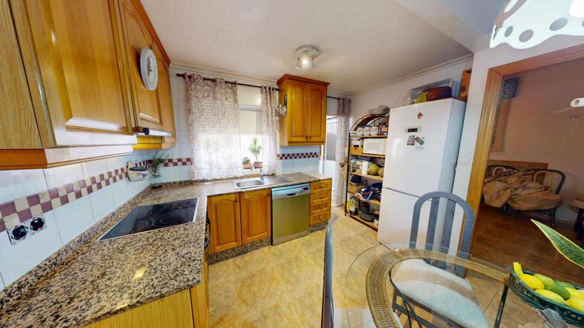 Продажа квартиры на Piso en Dr Fajarnes, Sector V-El Canal, Elche / Elx, Эльче / Эльх
photo 4
