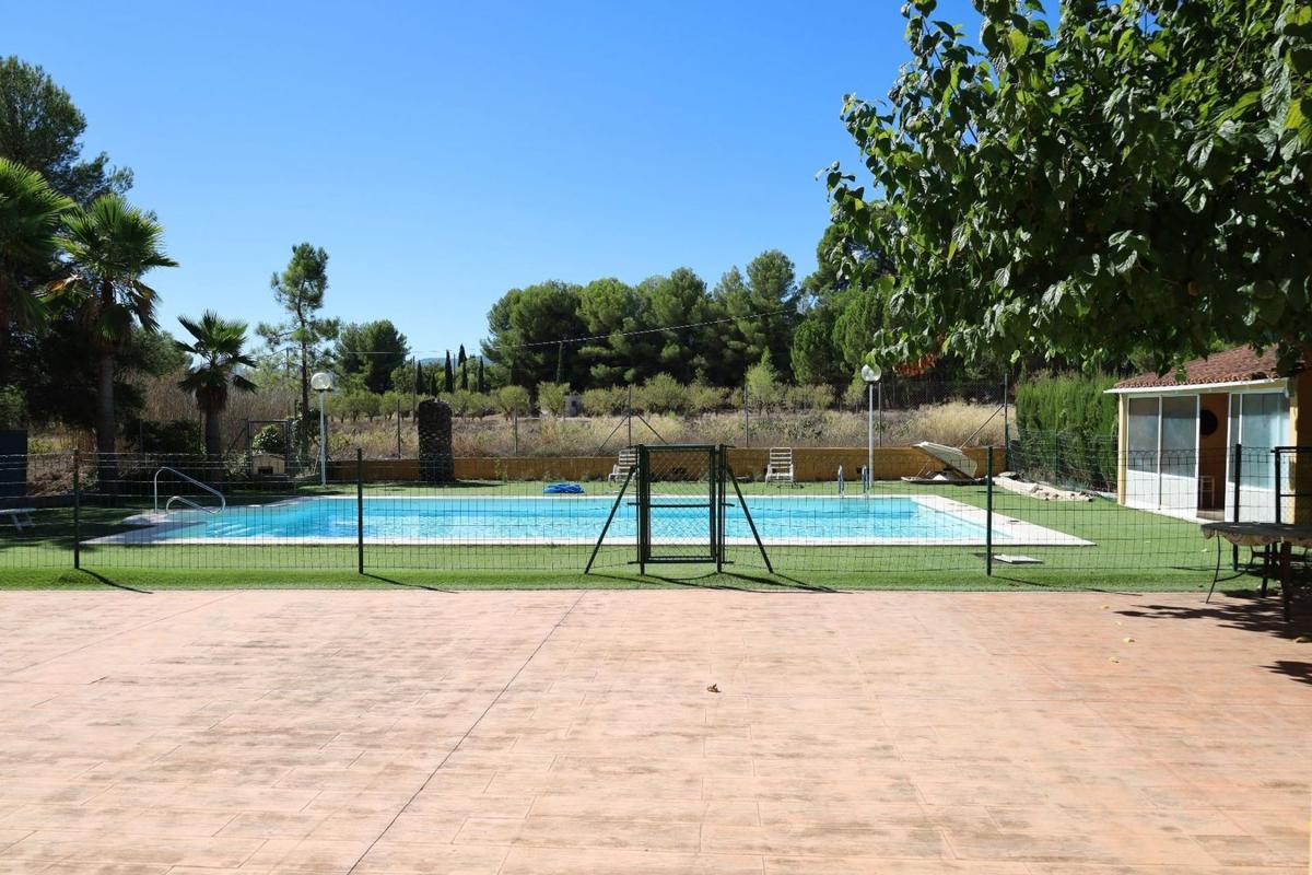 Propiedades en venta y alquiler en España photo 4