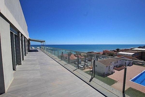 Аттик на продажу в  Ático en Calle Enginyer Mira, 36, Guardamar Playa, Guardamar del Segura, Гуардамар-дель-Сегура photo 4