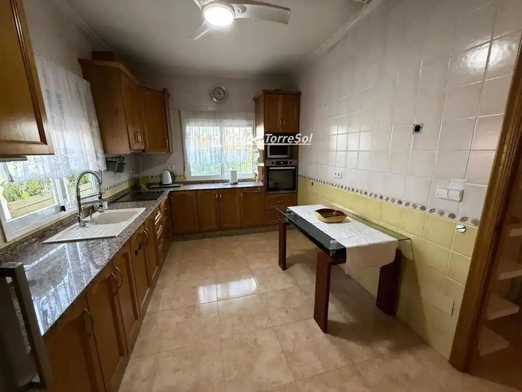 Properties for sale and rent in Spain photo 4