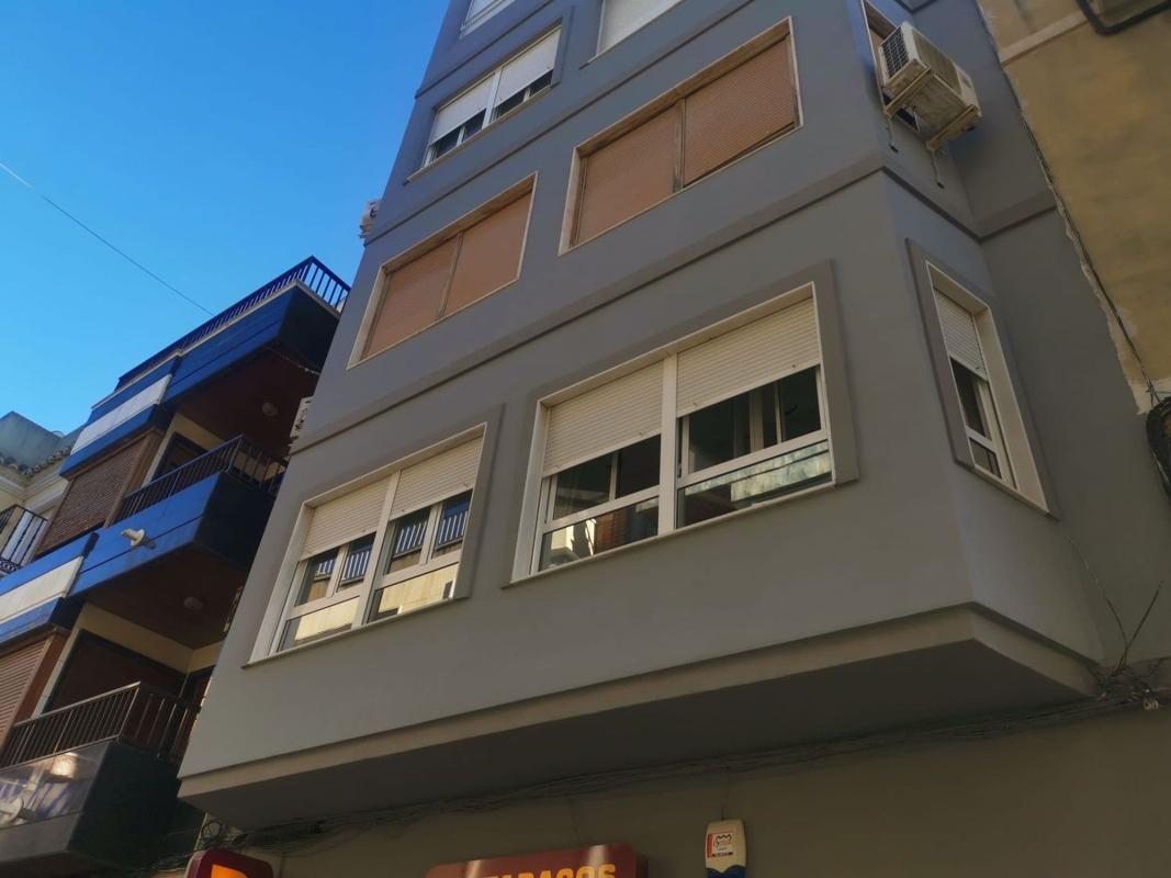 Venta de piso en Piso en Calle Purísima, Bigastro, Bigastro
photo 1