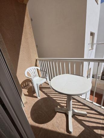 Sale of flat in Piso en Las Piscinas Naturales, Torrevieja, Torrevieja
thumbnail 3