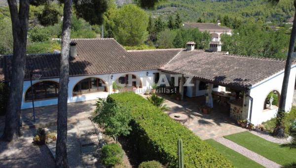 Independent chalet for sale in Casa o chalet en Jalón, Jalón
thumbnail 2