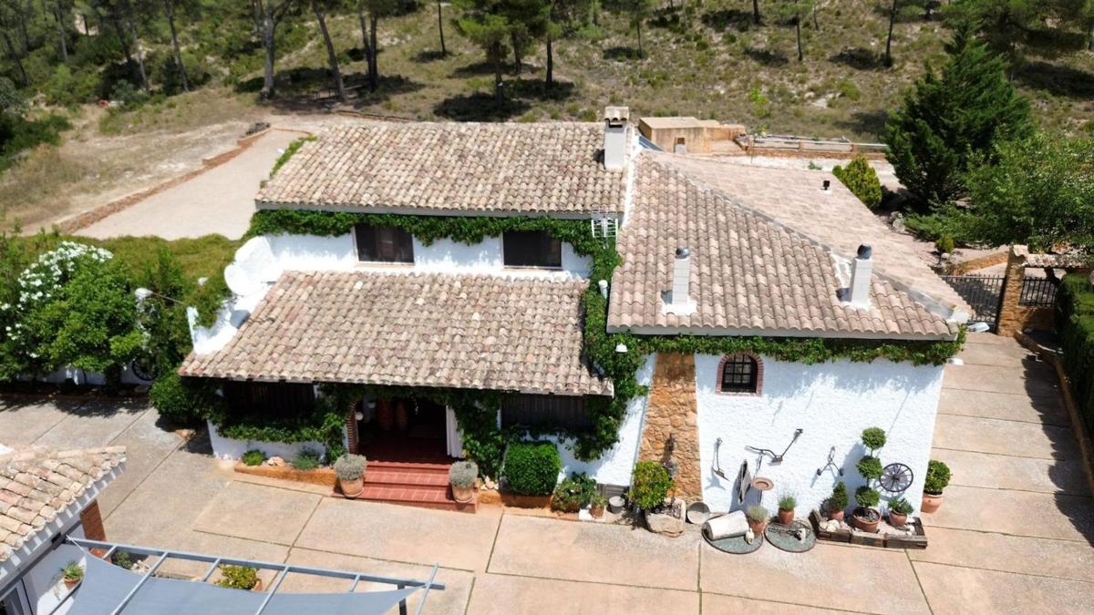 Продажа загородного участка в Finca rústica en Poligono 4, Onil , Онил photo 5