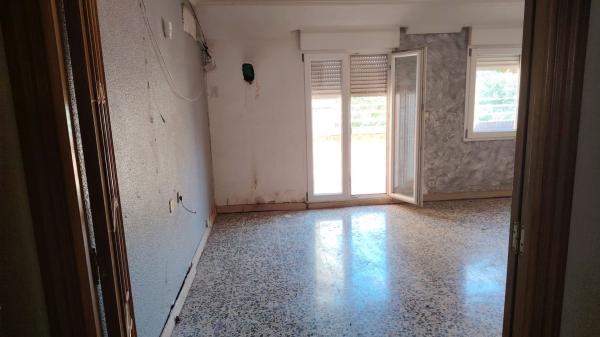 Sale of flat in Piso en Calle Brigadier Algarra, Petrer, Petrer
thumbnail 2