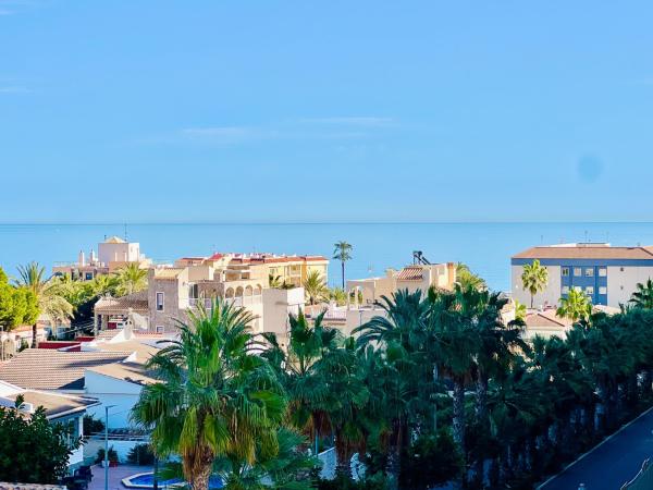 Sale of flat in Punta Prima, Torrevieja
 photo 2