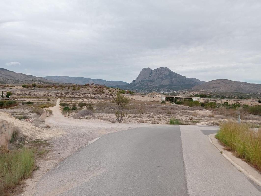 Terreno en venta en La Villajoyosa / Vila Joiosa, Alicante photo 3