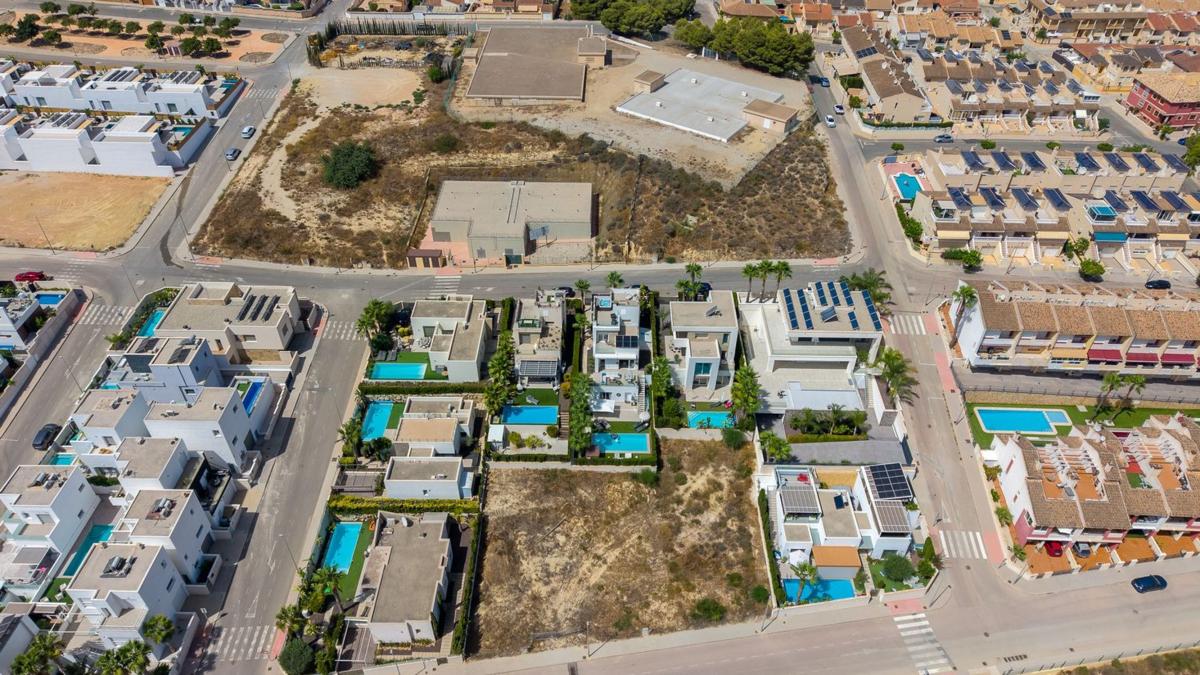 Land for sale in Benijofar, Alicante photo 4
