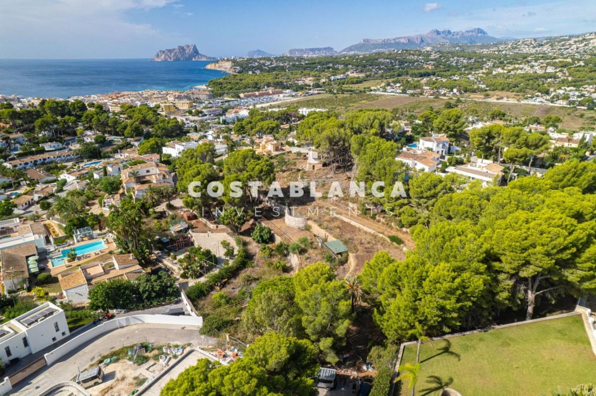 Land for sale in Moraira, Alicante photo 1