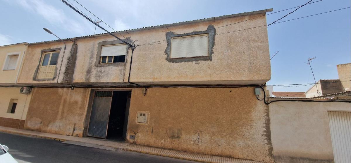 Недвижимость на продажу и в аренду в Испании photo 1