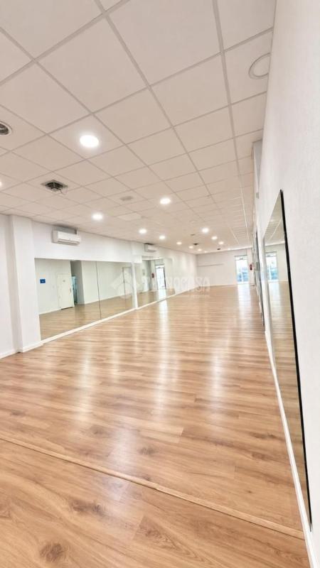 Properties for sale and rent in Spain photo 2