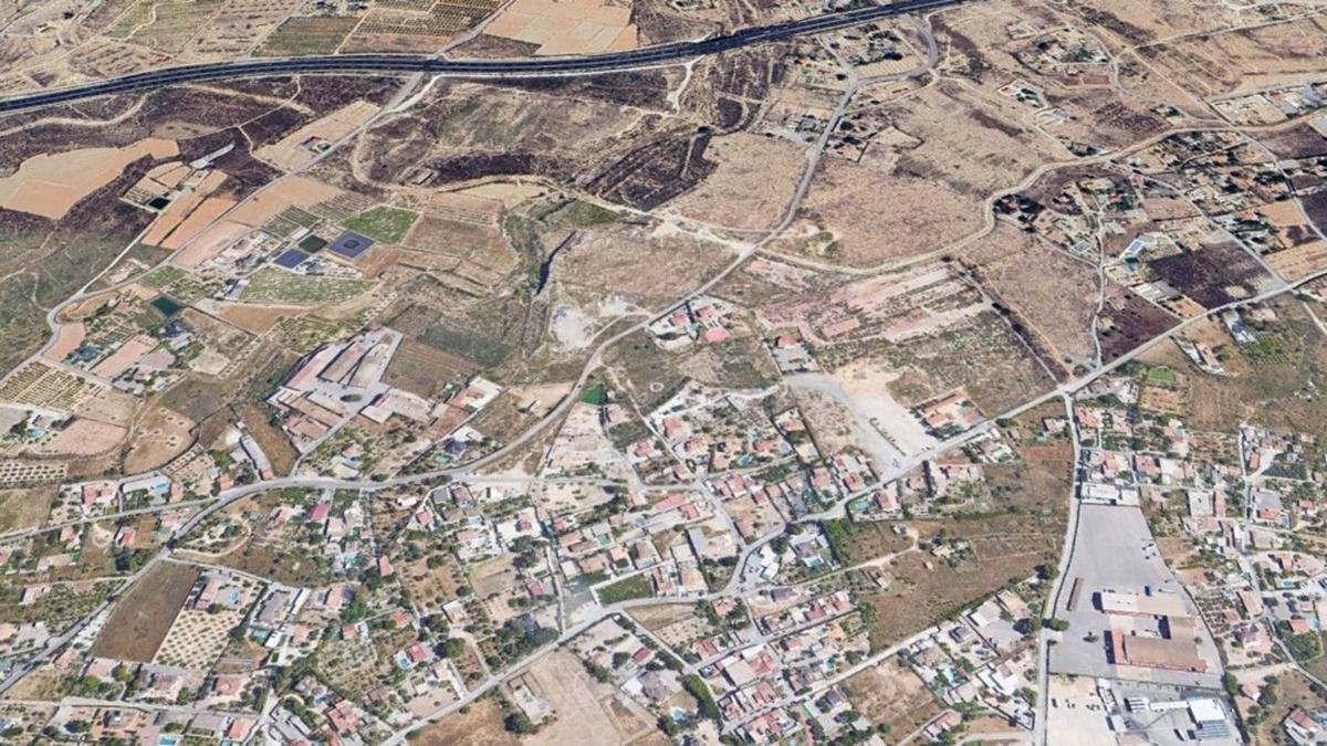 Terreno en venta en Elche / Elx, Alicante photo 3