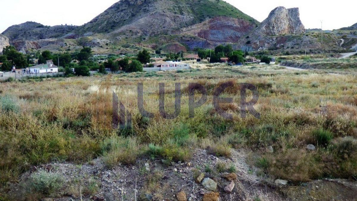 Terreno en venta en Alicante / Alacant, Alicante photo 2