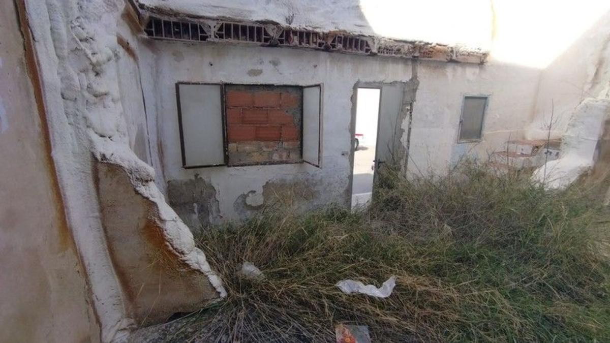 Land for sale in Elda, Alicante photo 2
