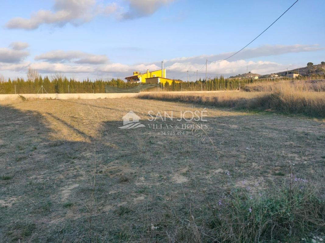 Terreno en venta en Aspe, Alicante photo 5