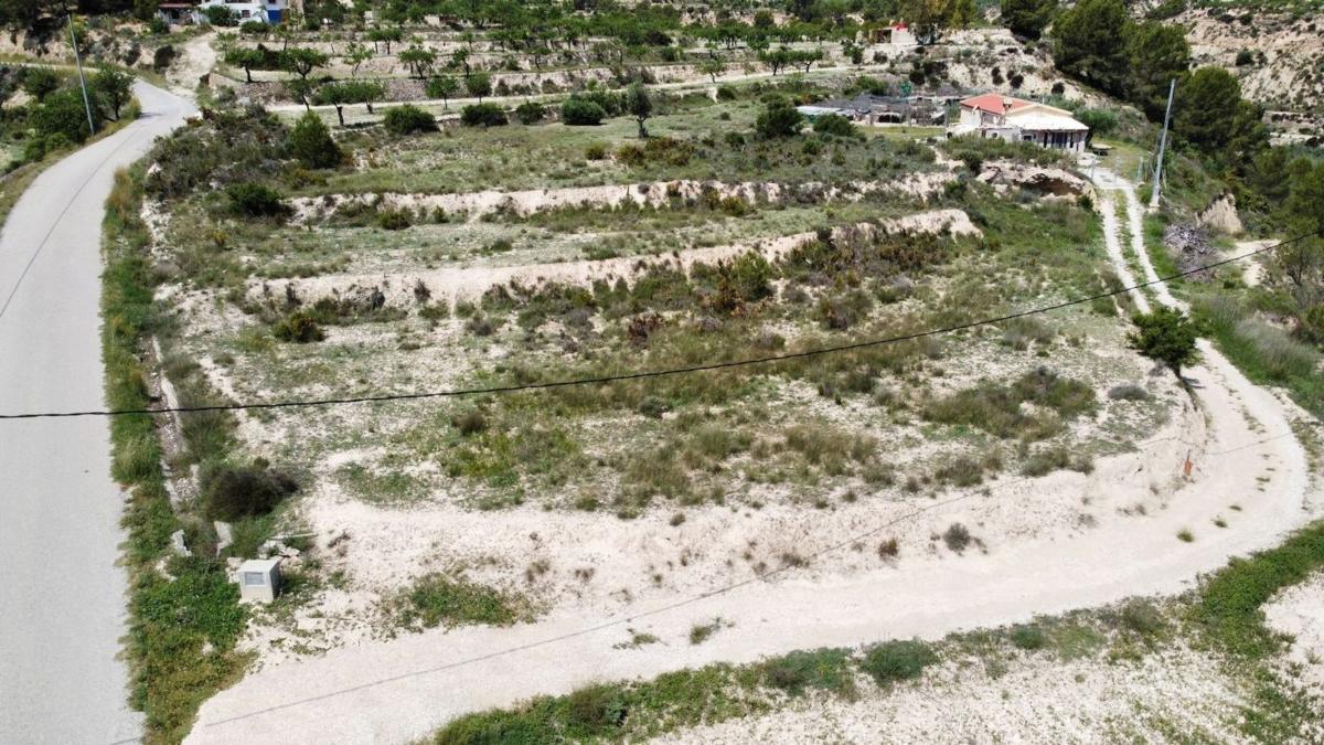 Terreno en venta en Relleu, Alicante photo 3