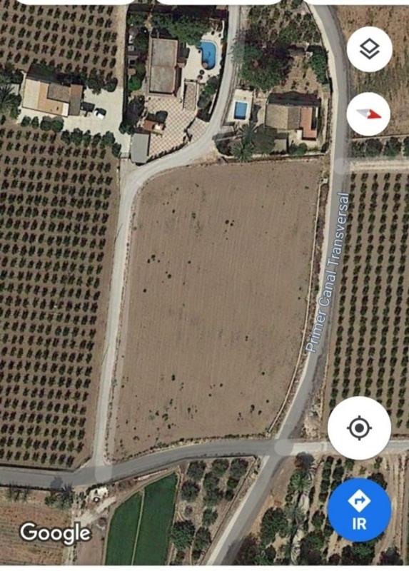 Terreno en venta en Elche / Elx, Alicante photo 1