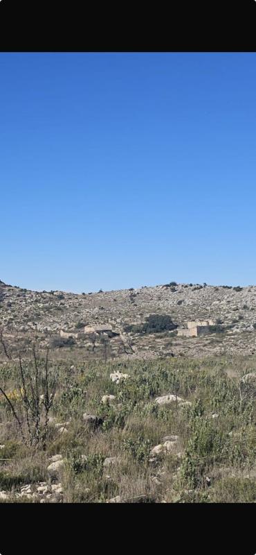 Terreno en venta en Vall de Gallinera, Alicante photo 2