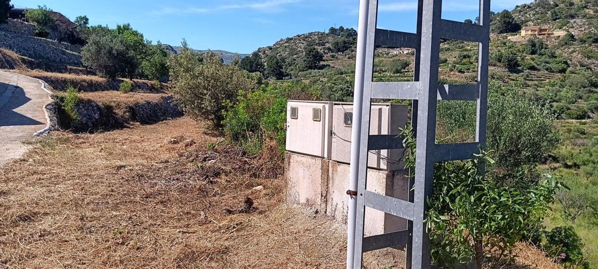Terreno en venta en Tarbena, Alicante photo 5