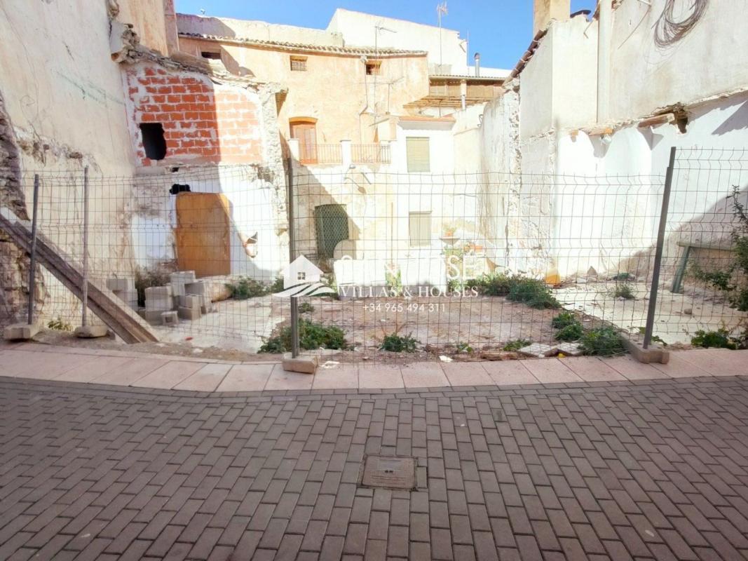 Land for sale in Aspe, Alicante photo 4