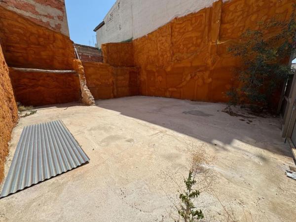 Terreno en Calle Hernández Villegas, Las Cruces, Villena photo 3