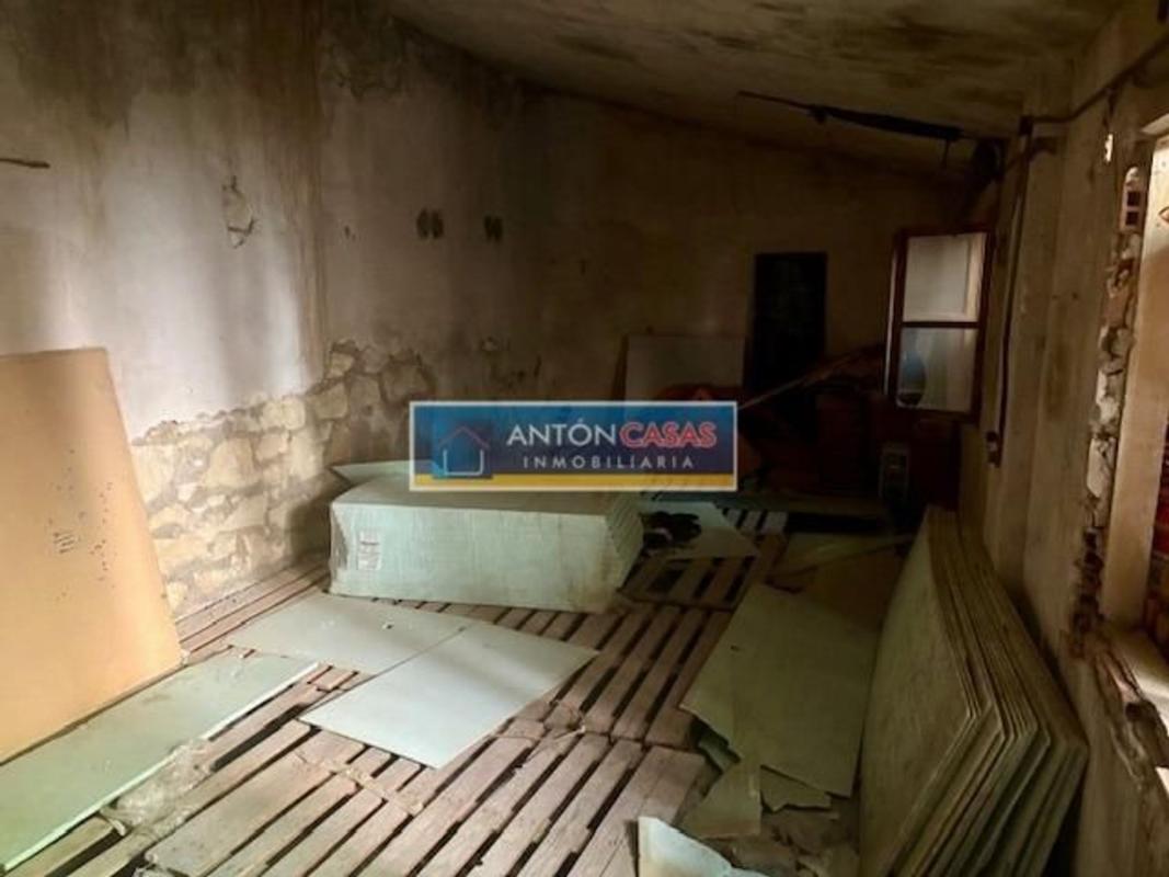 Land for sale in Elda, Alicante photo 2