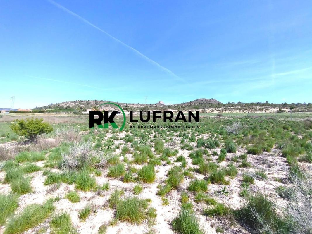 Terreno en venta en Salinas, Alicante photo 5