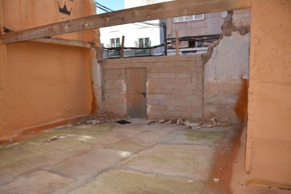 Land for sale in Elda, Alicante photo 4
