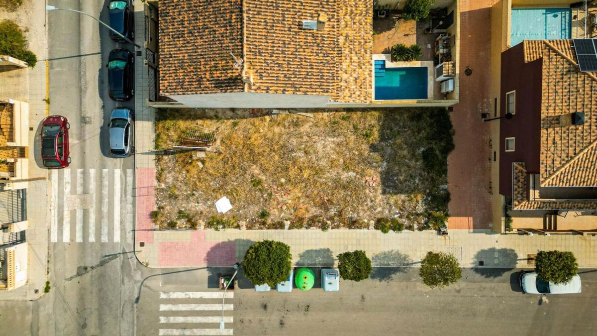 Terreno en venta en Elda, Alicante photo 2
