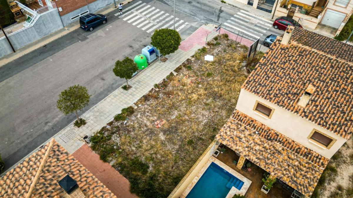 Terreno en venta en Elda, Alicante photo 4