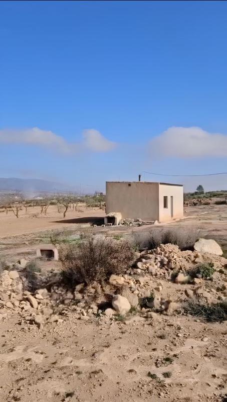 Terreno en venta en Pinoso, Alicante photo 4