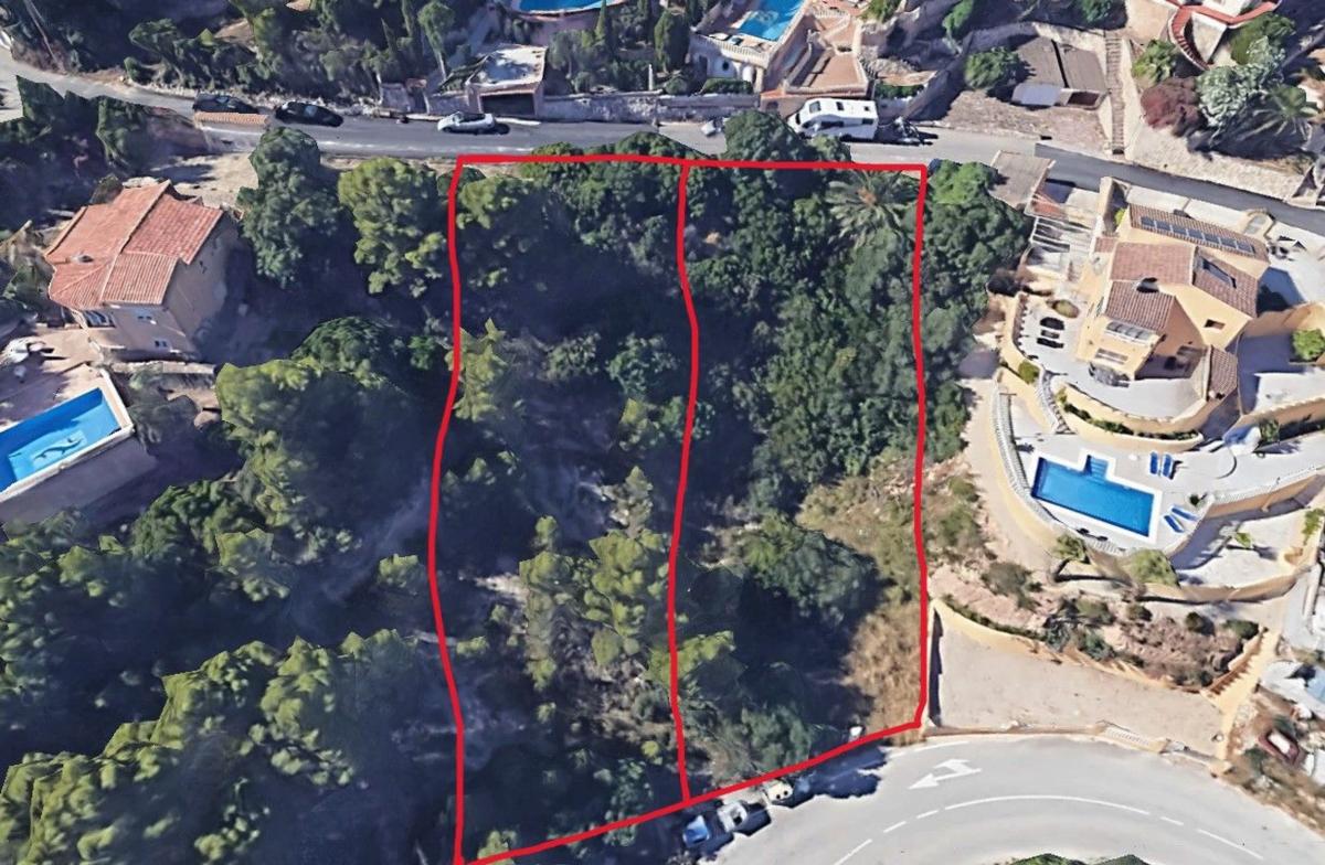 Land for sale in Calpe, Alicante photo 1