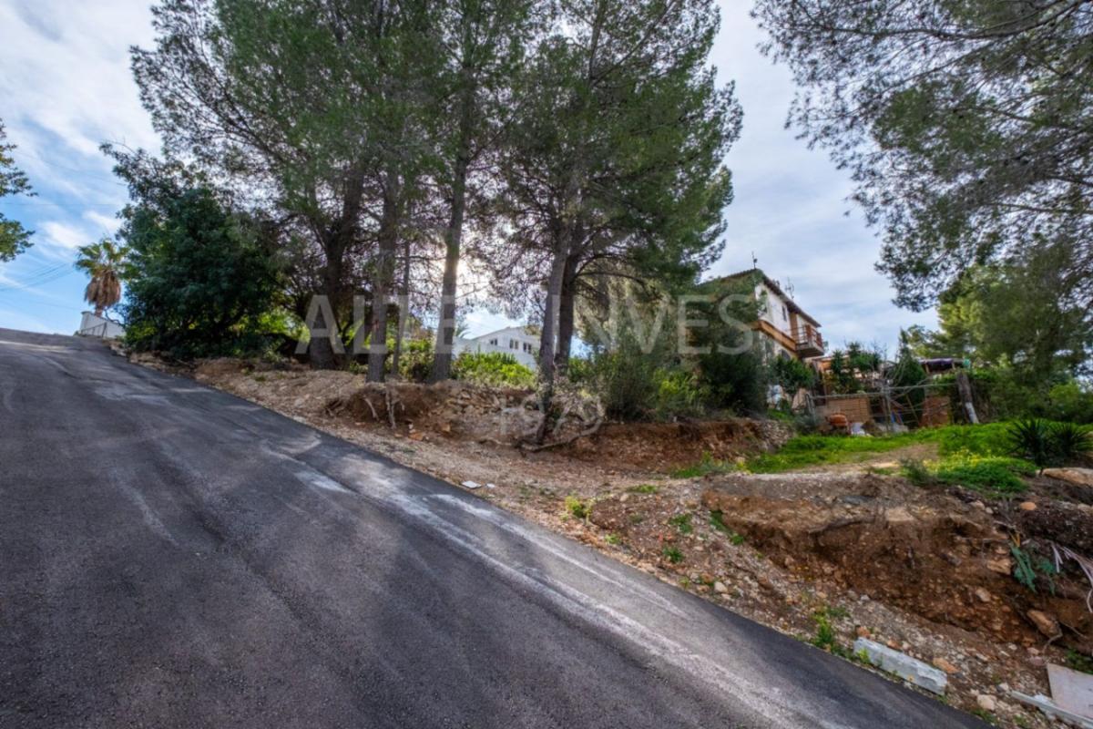 Terreno en venta en Altea, Alicante photo 4