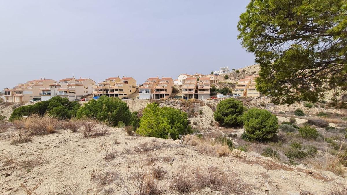 Działka na sprzedaż w La Villajoyosa / Vila Joiosa, Alicante photo 4