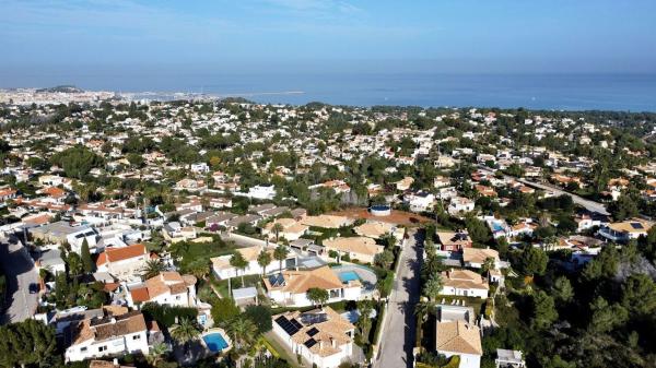 Terreno en Calle Avellana, El Montgó, Denia thumbnail 2