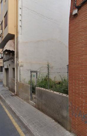 Terreno en Calle Nou D'Octubre, 7, Carolinas Bajas, Alicante / Alacant photo 1