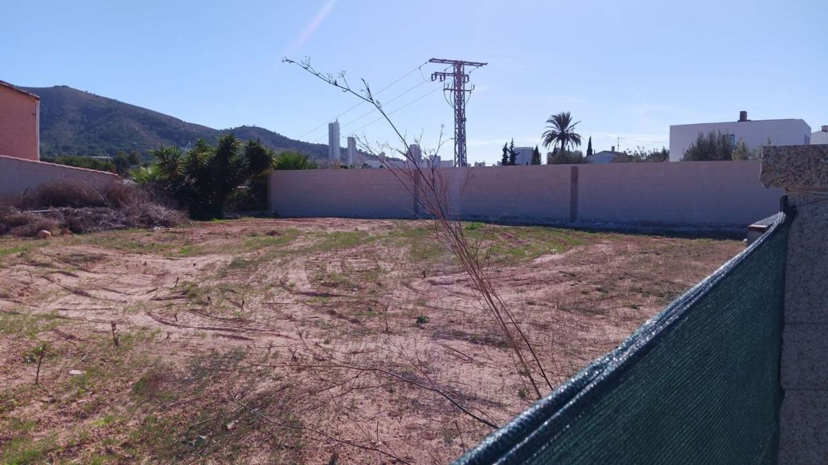 Terreno en venta en Benidorm, Alicante photo 3