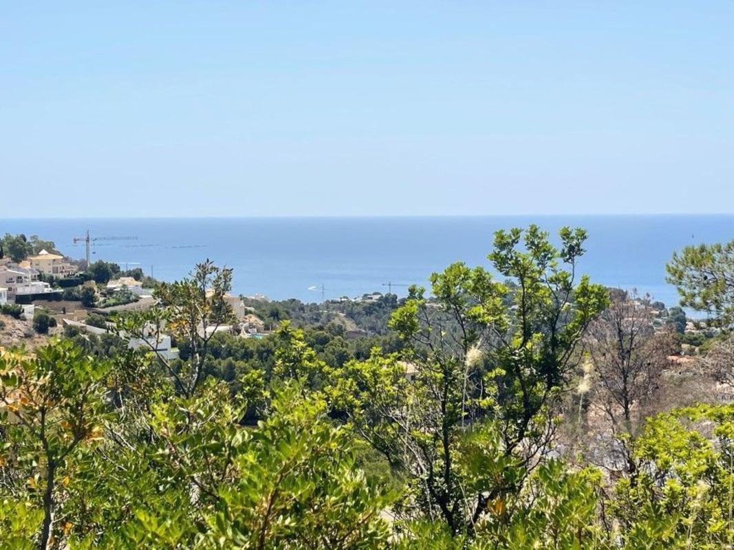 Land for sale in Altea, Alicante photo 1