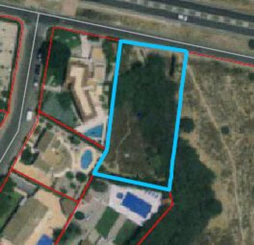 Terreno en venta en Torrevieja, Alicante photo 1