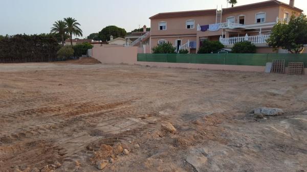 Terreno en Calle Países Bajos, 11, Los Balcones - Los Altos del Edén, Torrevieja photo 2