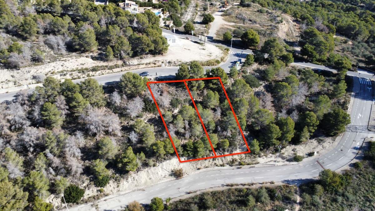 Terreno en venta en Calpe, Alicante photo 2