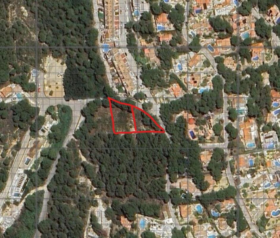 Terreno en venta en Altea, Alicante photo 1