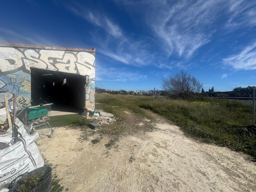 Terreno en venta en La Villajoyosa / Vila Joiosa, Alicante photo 2
