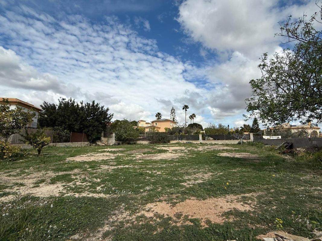 Terreno en venta en Calpe, Alicante photo 2