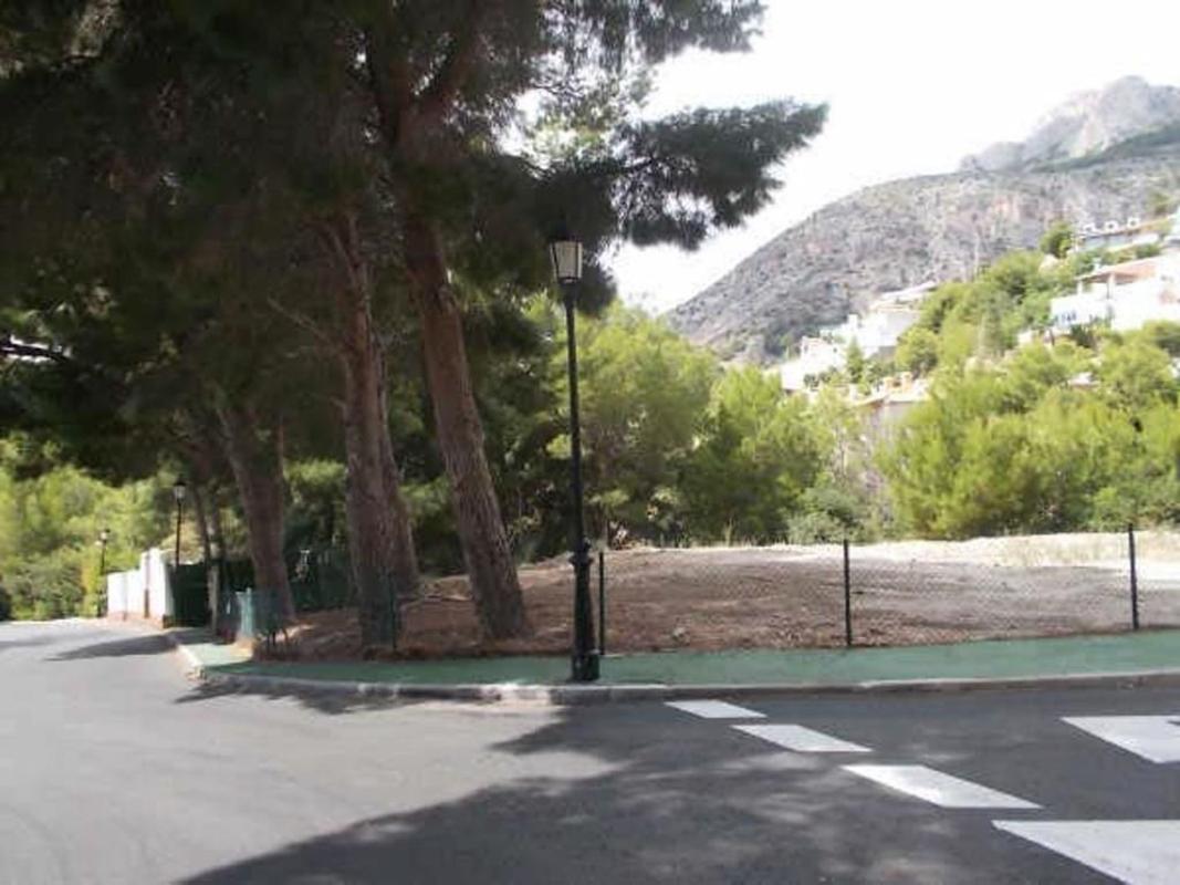 Działka na sprzedaż w Altea, Alicante photo 2