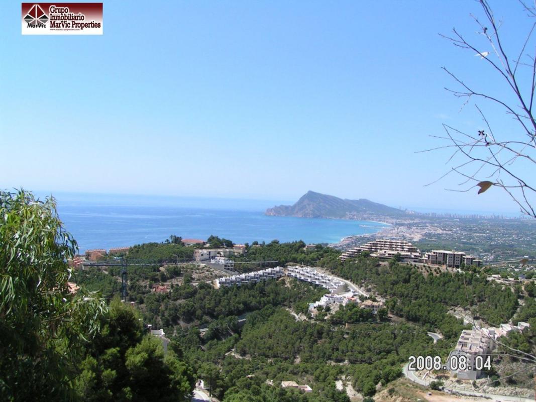 Działka na sprzedaż w Altea, Alicante photo 1