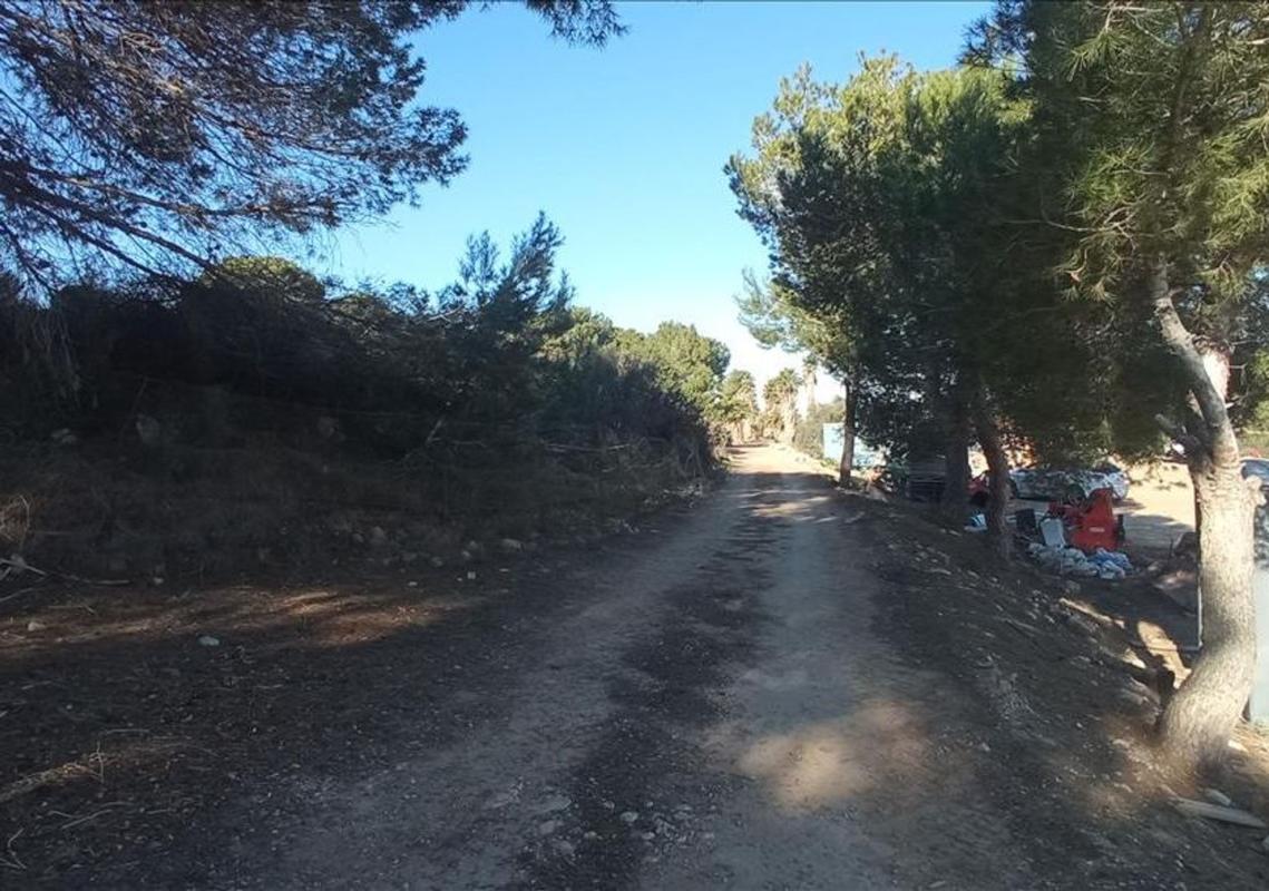 Terreno en venta en Algorfa, Alicante photo 2