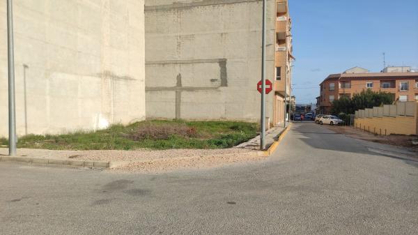 Terreno en Calle Padre Damián, 26, Los Montesinos thumbnail 2