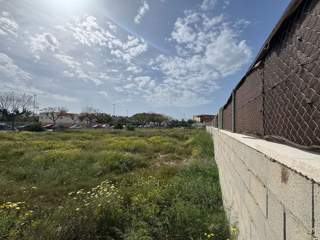 Terreno en venta en Mutxamel, Alicante photo 4